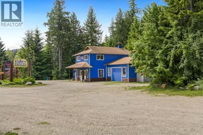16095 3A Highway, Crawford Bay