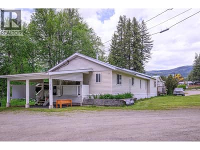 32 OLD N THOMPSON  E Highway, Clearwater