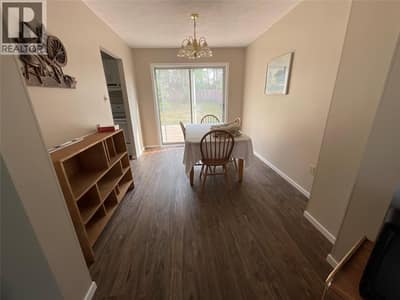 64 Merrick Place, Tumbler Ridge