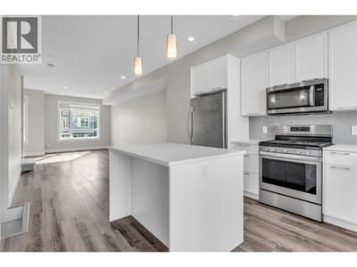 13098 Shoreline Way Unit# 38, Lake Country