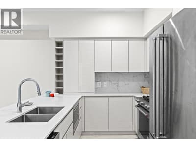 1925 Enterprise Way Unit# 311, Kelowna