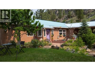 1200 HWY 3, Osoyoos