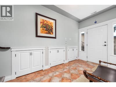 3473 Lakeview Place Unit# 202, Enderby