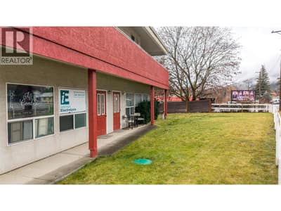 5683 97 Highway, Falkland