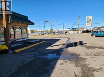 1325 Alaska Avenue, Dawson Creek