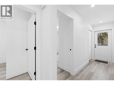 645 Grand Oro Road, Kaleden