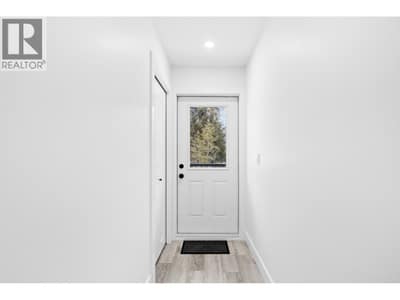 645 Grand Oro Road, Kaleden