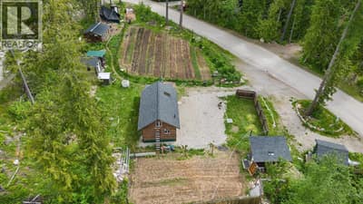 16317 BOWE Road, Crawford Bay