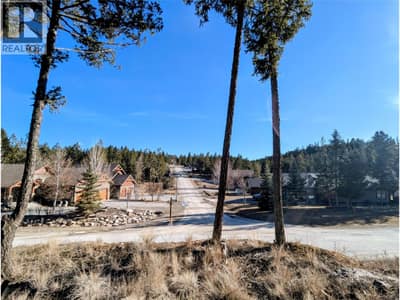 2476 CASTLESTONE Drive, Invermere