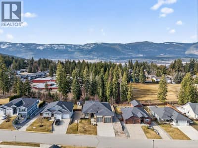 1221 23 Street SE, Salmon Arm