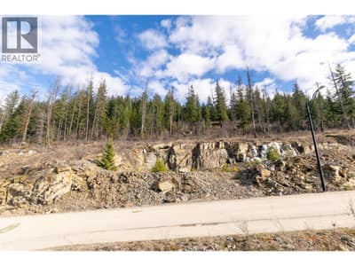 279 Bayview Drive, Sicamous