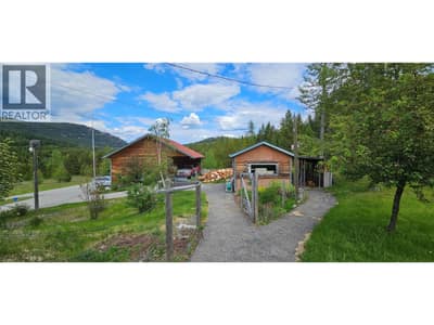 12165 Highway 3, Greenwood