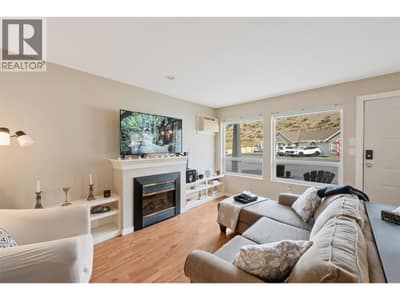 601 9th Street Unit# 8, Keremeos
