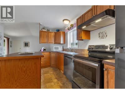 9510 97N Highway Unit# 107, Vernon