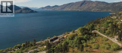 5930 Columbia Avenue, Peachland