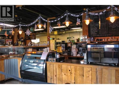 77 8TH Avenue, Lillooet