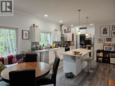 2291 15th Avenue, Nakusp