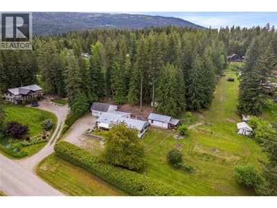 2885 White Lake Road, White Lake