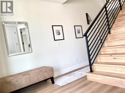 8781 RIVERSIDE Drive, Grand Forks