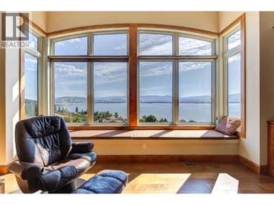 2513 Casa Palmero Drive, West Kelowna