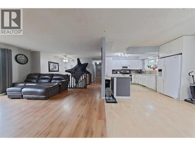 1530 21 Highway, Creston