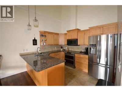 2120 Shannon Ridge Drive Unit# 304, West Kelowna