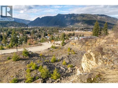 287 Bayview Drive, Sicamous