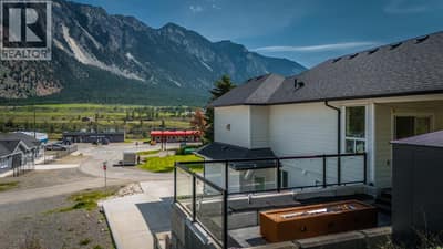 293 PARK Drive, Lillooet