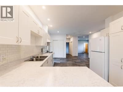 3118 Slocan Park Road, Slocan Park