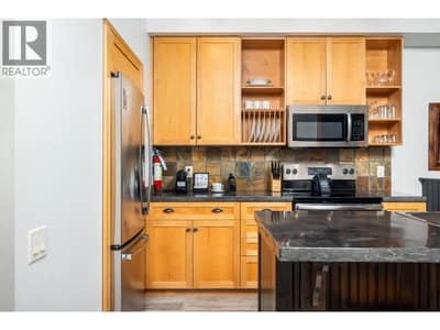 101 Village Centre Court Unit# 334, Vernon