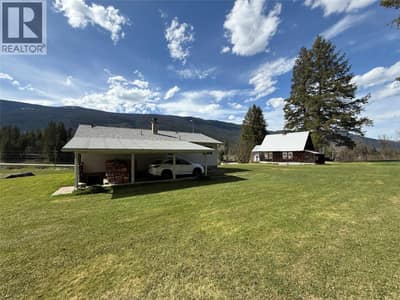 6915 Kimoff Road, Appledale