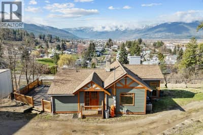 1321 10 Avenue NE, Salmon Arm
