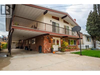 1224 Third Avenue, Trail