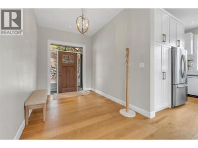 8388 Princeton Summerland Road, Summerland