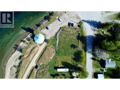 411 MAIN Street, Slocan