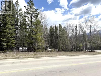 63 DARBY Crescent, Elkford
