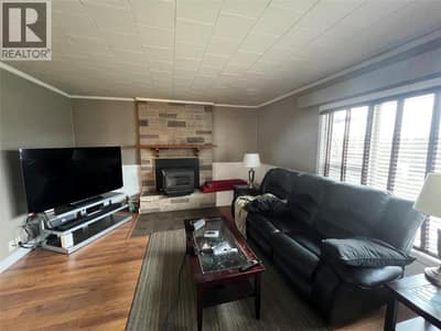 5007 47 Avenue, Pouce Coupe