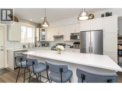 1910 11 Avenue NE Unit# 14, Salmon Arm