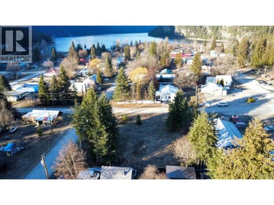 Arthur Street Lot# 3 & 4, Slocan