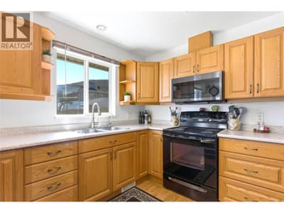 1411 PEARS Place, Ashcroft