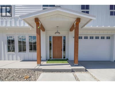 881 Lighthouse Landing, Summerland