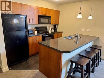 2049 Summit Drive Unit# 225C, Panorama Mountain
