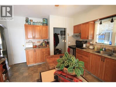 3208 35 Street, Vernon
