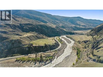 8609 Highway 8, Lytton