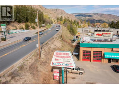 2865 B and 2929 Highway Drive, Trail