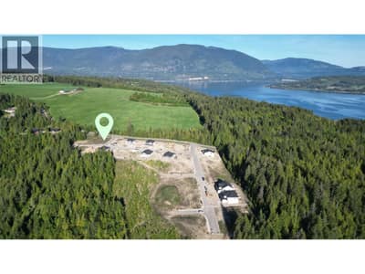 6741 42 Street NE, Salmon Arm