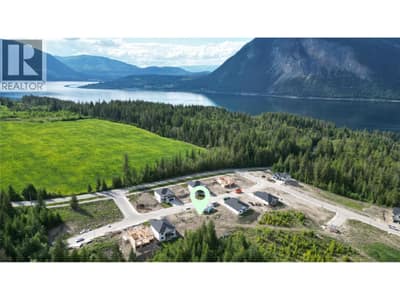 6820 42 Street NE, Salmon Arm