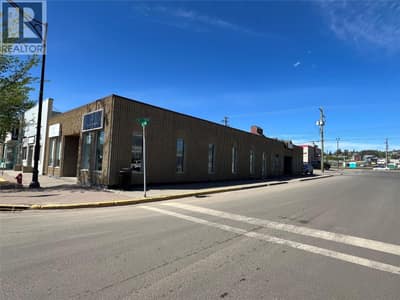 900 102 Avenue, Dawson Creek