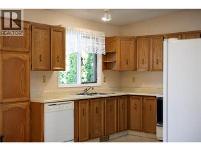 250 Hillaby Avenue, Kelowna