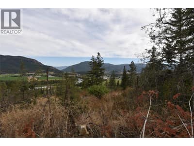 231 Crooked Pine Road, Enderby